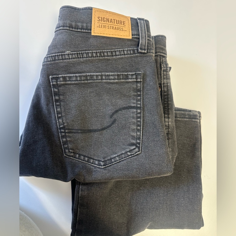 Signature by Levi Strauss & Co. - Soft black-Heritage High-Rise Kick boot size 6